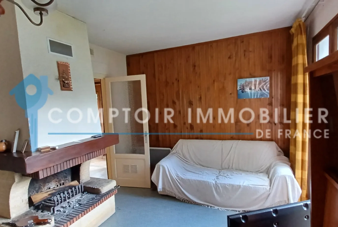 Chalet à vendre au Mourtis à proximité du domaine skiable et des sentiers de randonnée 