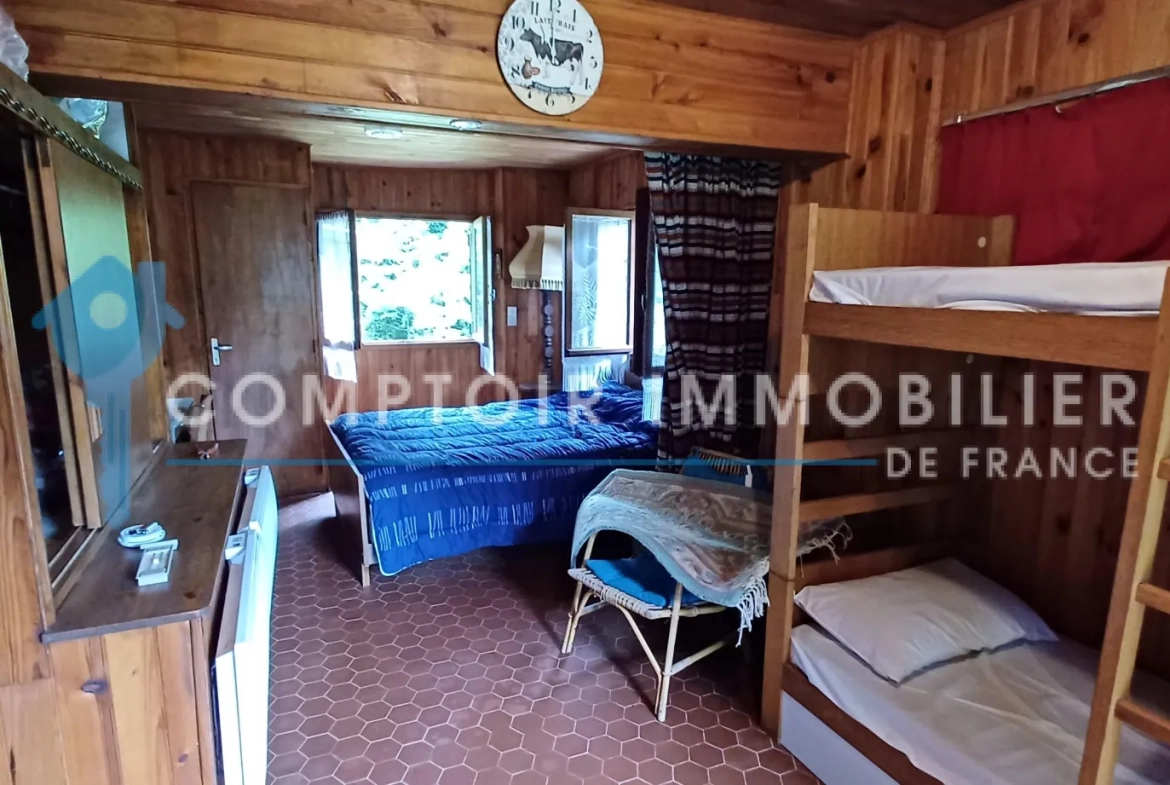 Chalet à vendre au Mourtis à proximité du domaine skiable et des sentiers de randonnée 