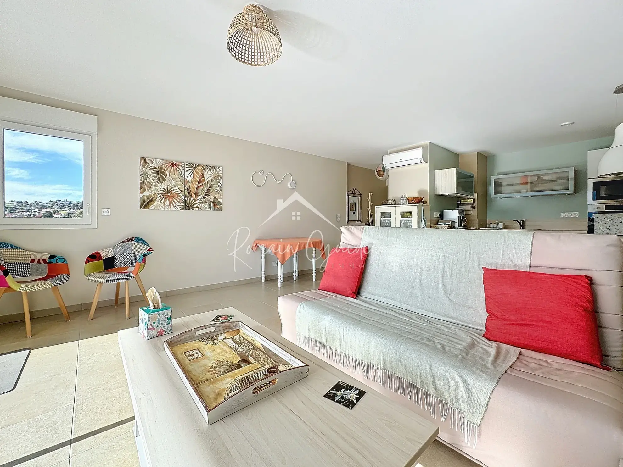 Appartement F3 neuf avec terrasse et ascenseur à Millau 