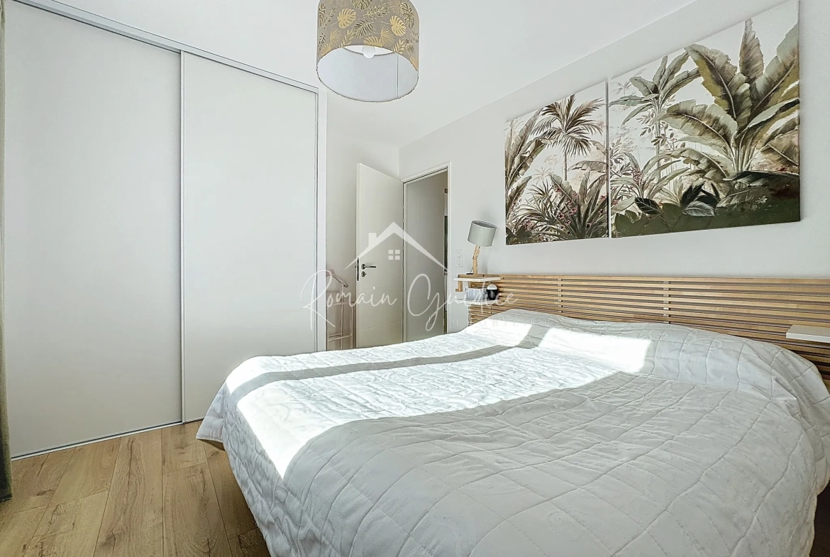 Appartement F3 neuf avec terrasse et ascenseur à Millau 