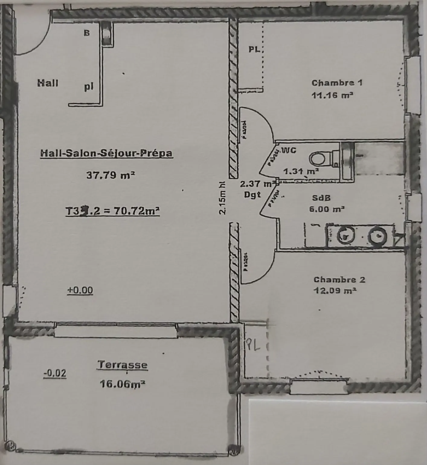 Appartement F3 neuf avec terrasse et ascenseur à Millau 