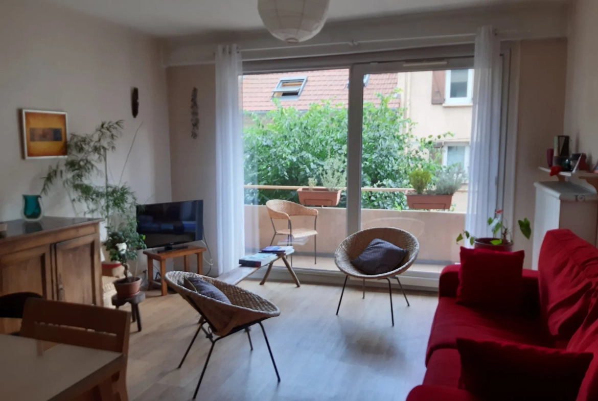 Appartement 3 pièces avec grand balcon à Gap, proximité du centre-ville 