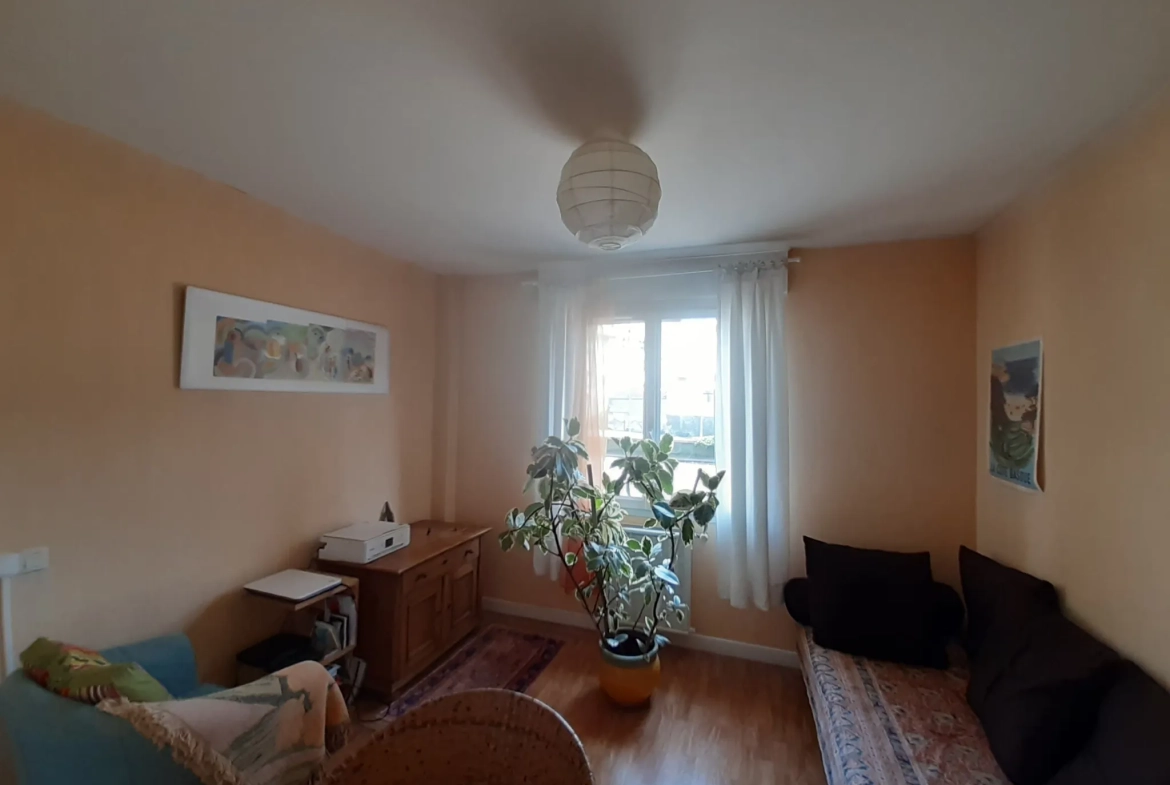 Appartement 3 pièces avec grand balcon à Gap, proximité du centre-ville 