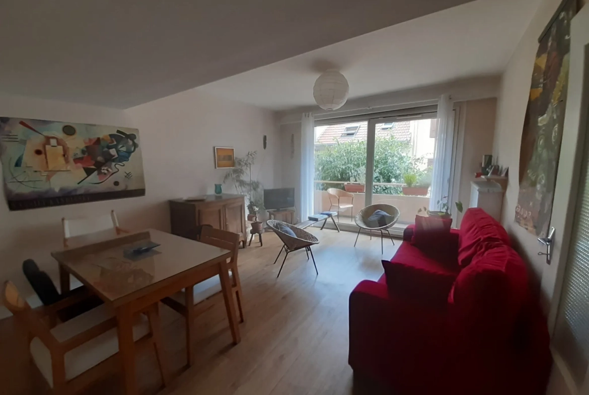 Appartement 3 pièces avec grand balcon à Gap, proximité du centre-ville 