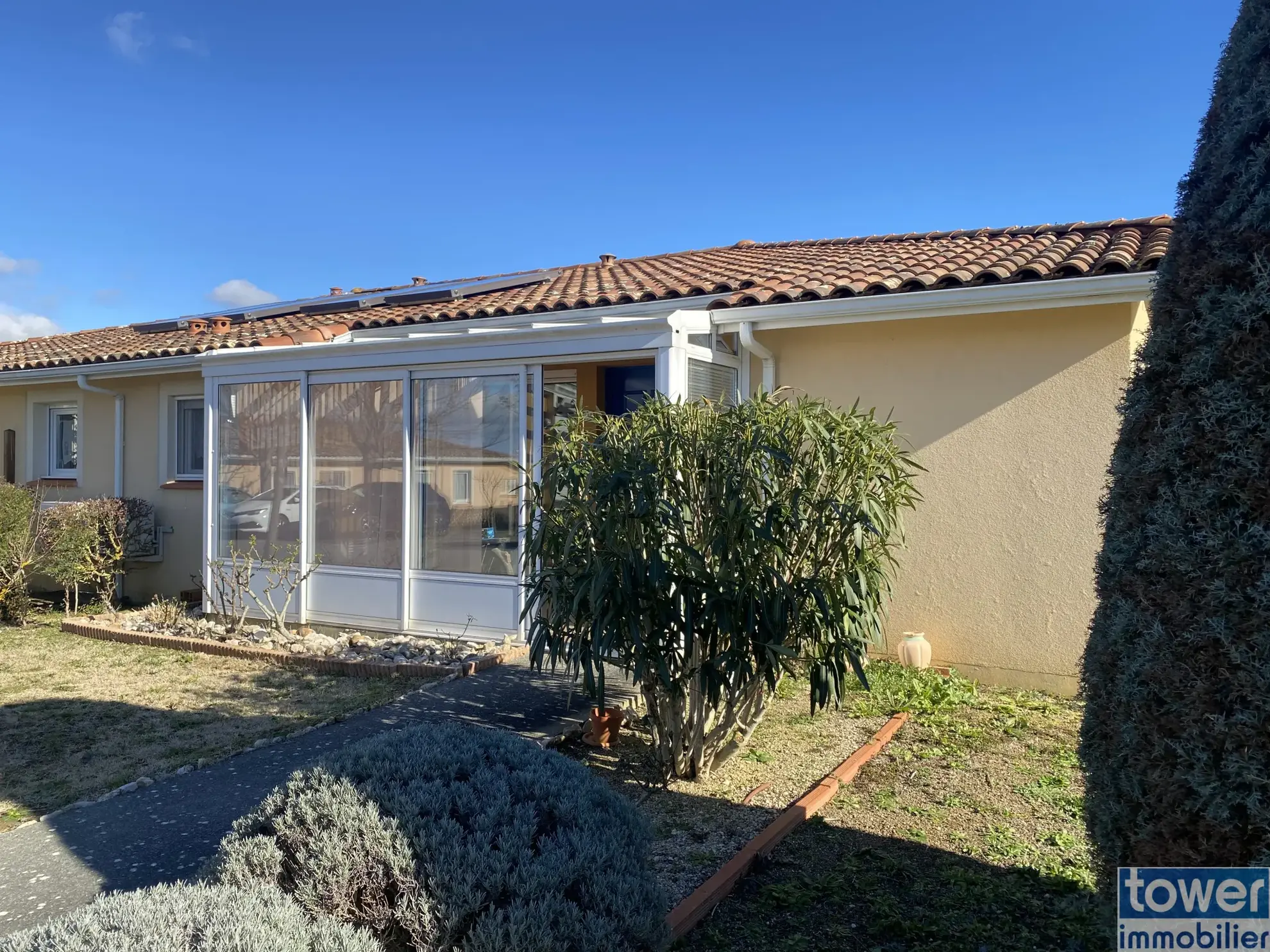 Maison de plain-pied avec services dans résidence senior à Lombez 