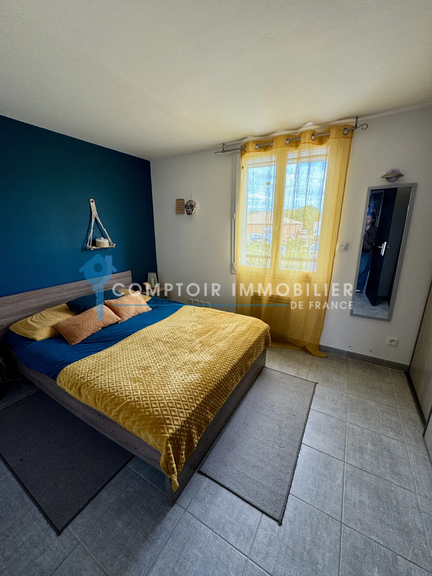 Villa mitoyenne 3 chambres avec terrasse à Vergeze, copropriété calme et bien entretenue 