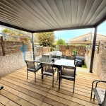 Villa mitoyenne 3 chambres avec terrasse à Vergeze, copropriété calme et bien entretenue