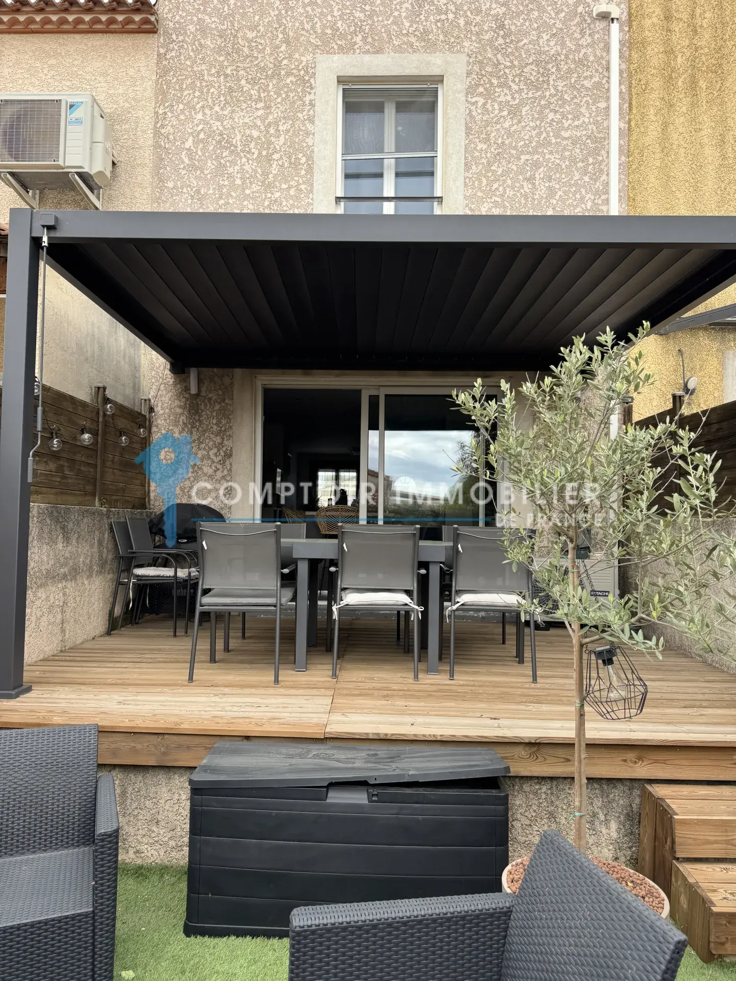 Villa mitoyenne 3 chambres avec terrasse à Vergeze, copropriété calme et bien entretenue 