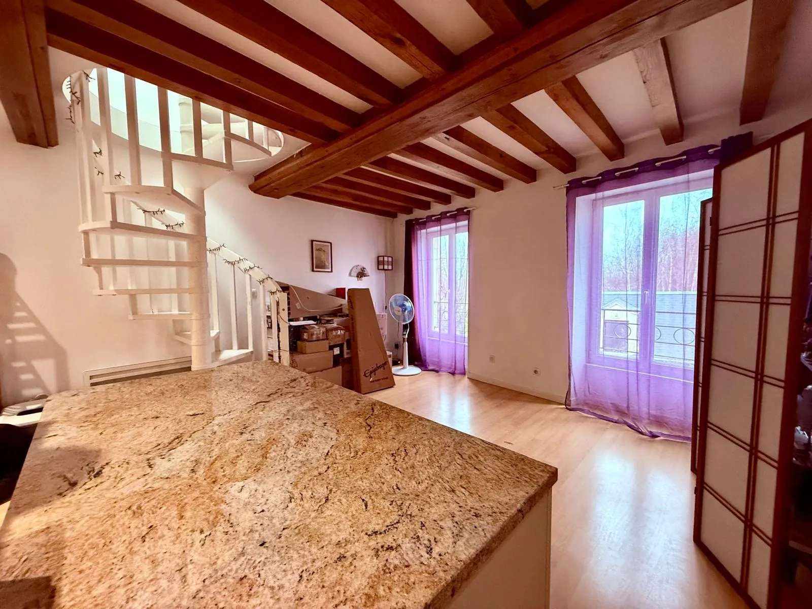 Appartement T2 duplex lumineux à Caen centre, idéal investisseur 