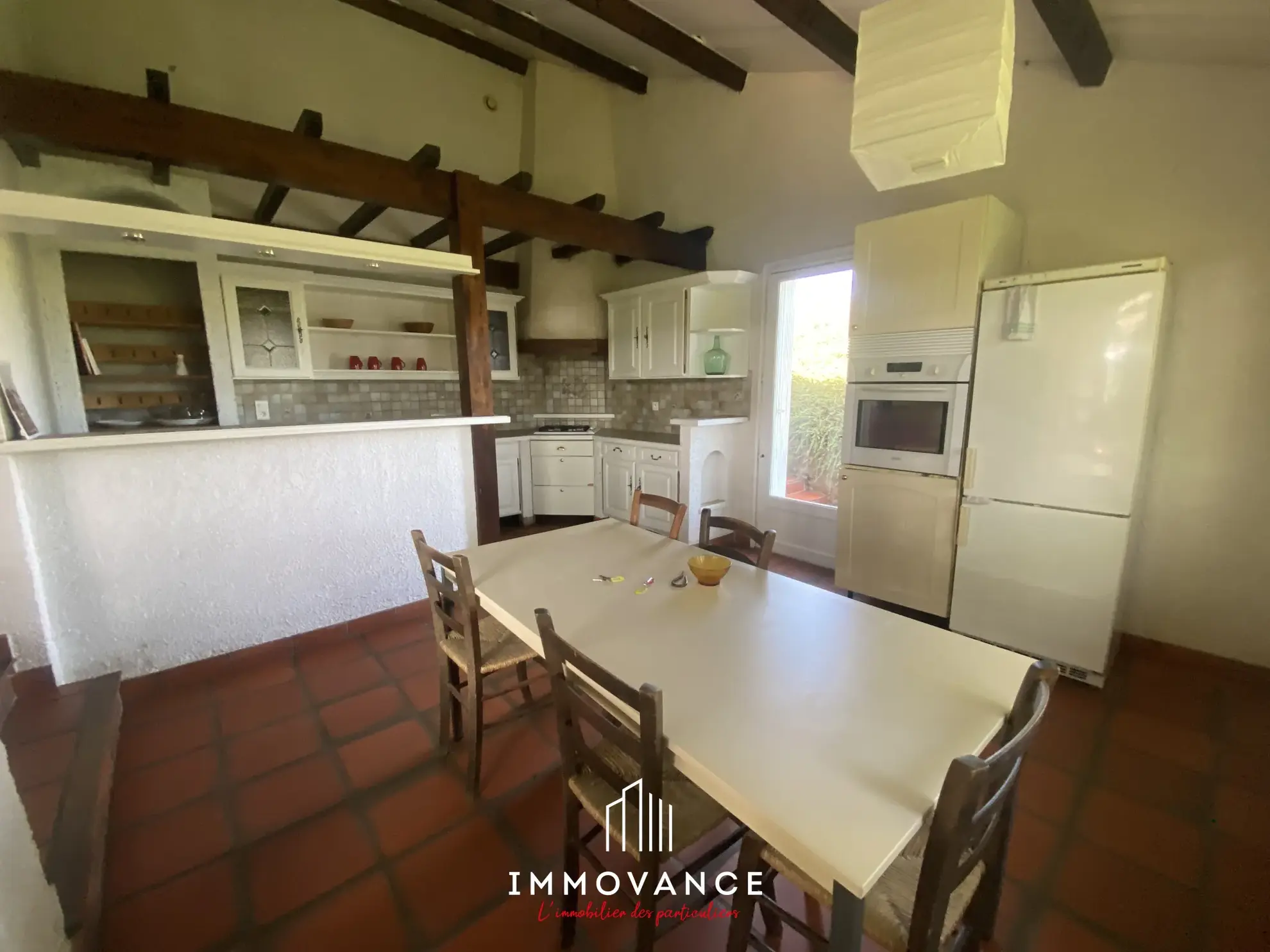 Maison de campagne de 100 m² avec potentiel et terrain de 5000 m² à La Roque Ste Marguerite 