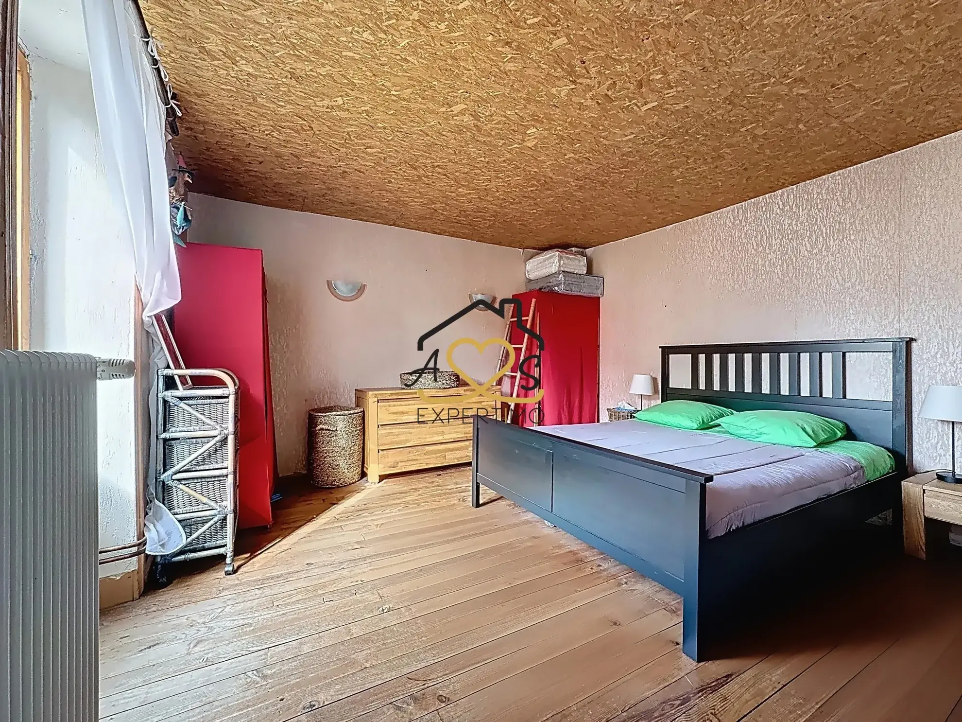 Maison de village à Saint Julien de Coppel avec garage et cave – 178 m2 