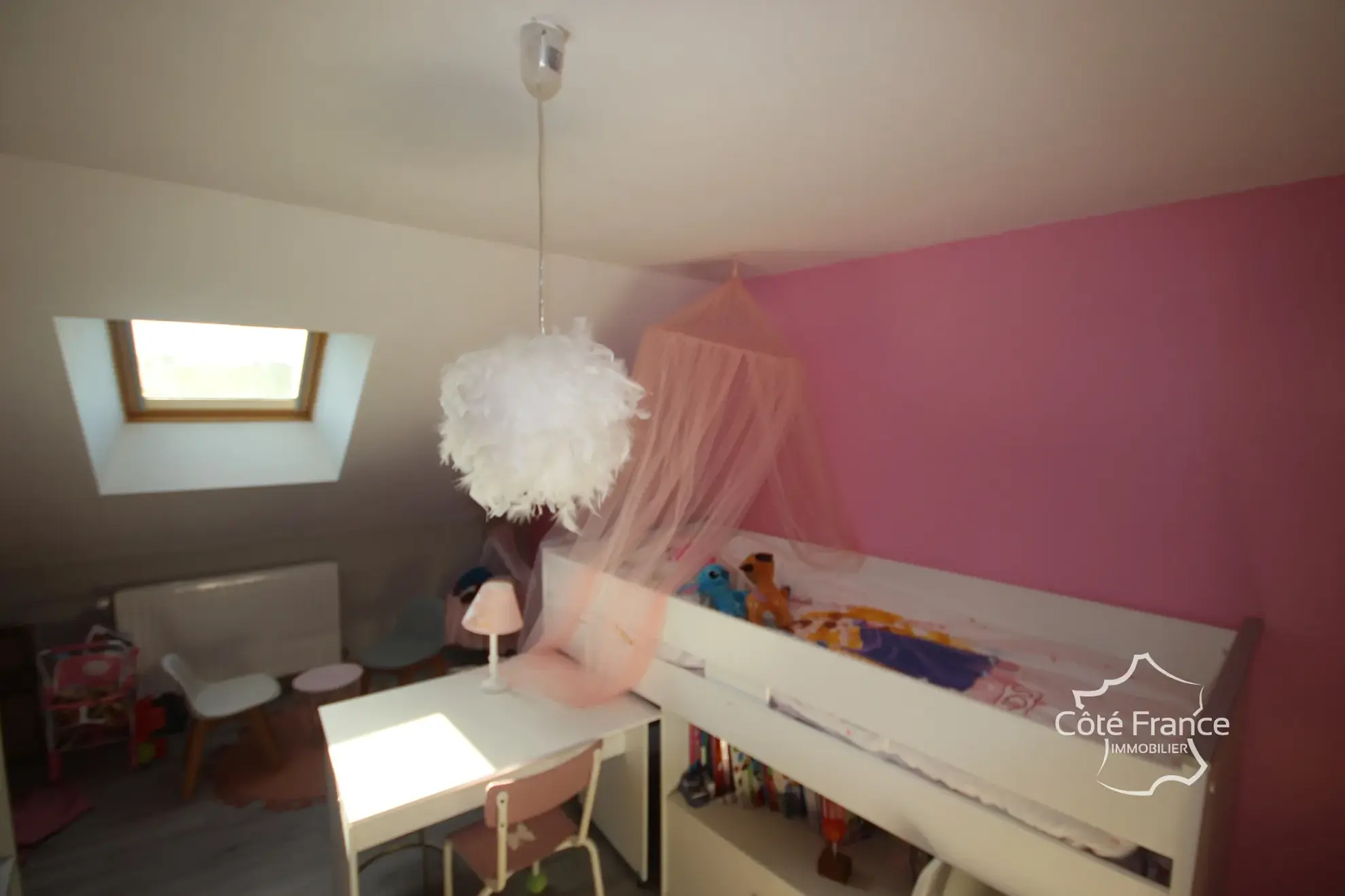 Maison 4 chambres rénovée à Chooz proche Givet, idéal investisseur 