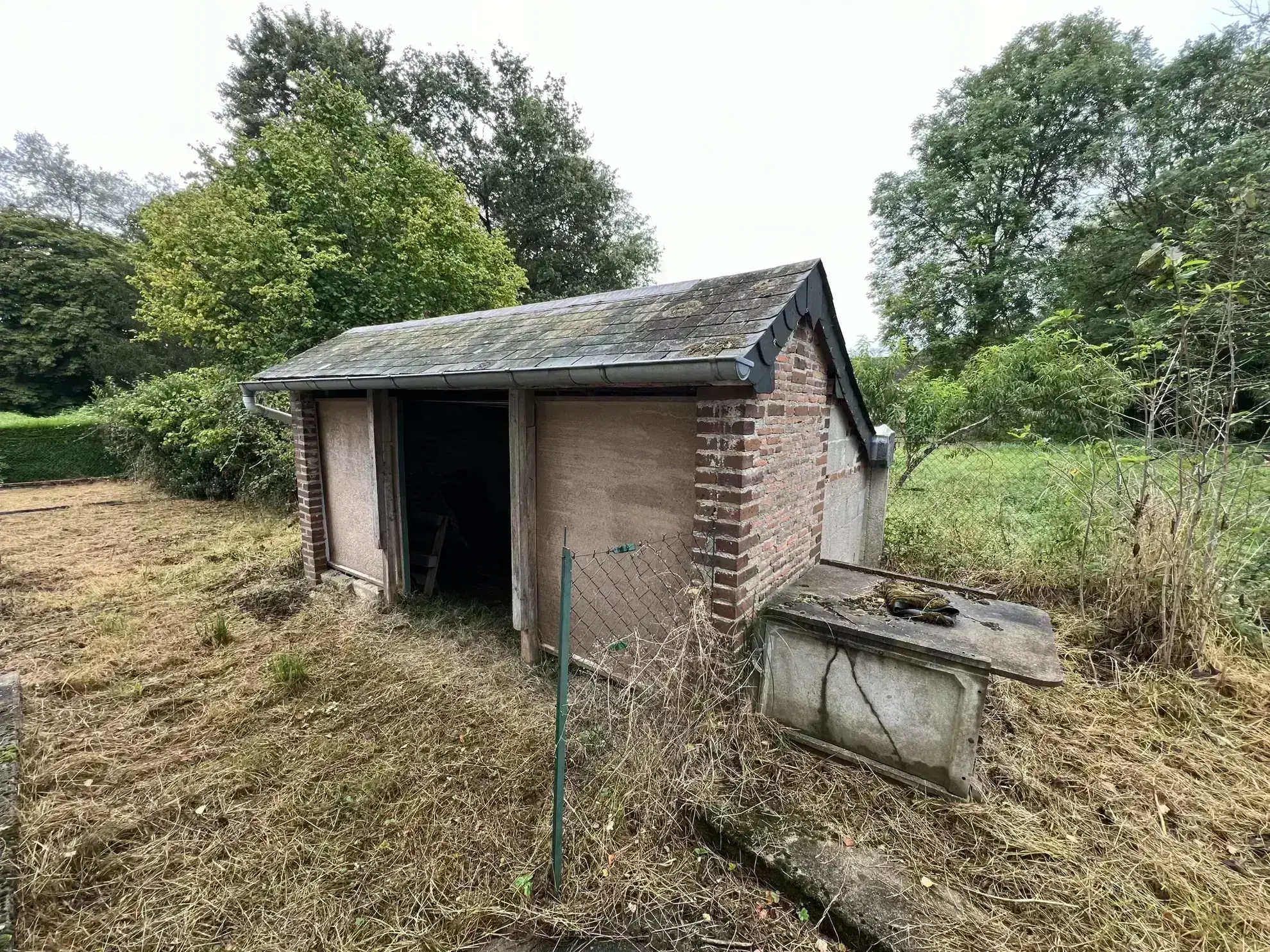 Maison familiale avec 4 chambres et appartement indépendant à Saint-Amand-en-Puisaye 