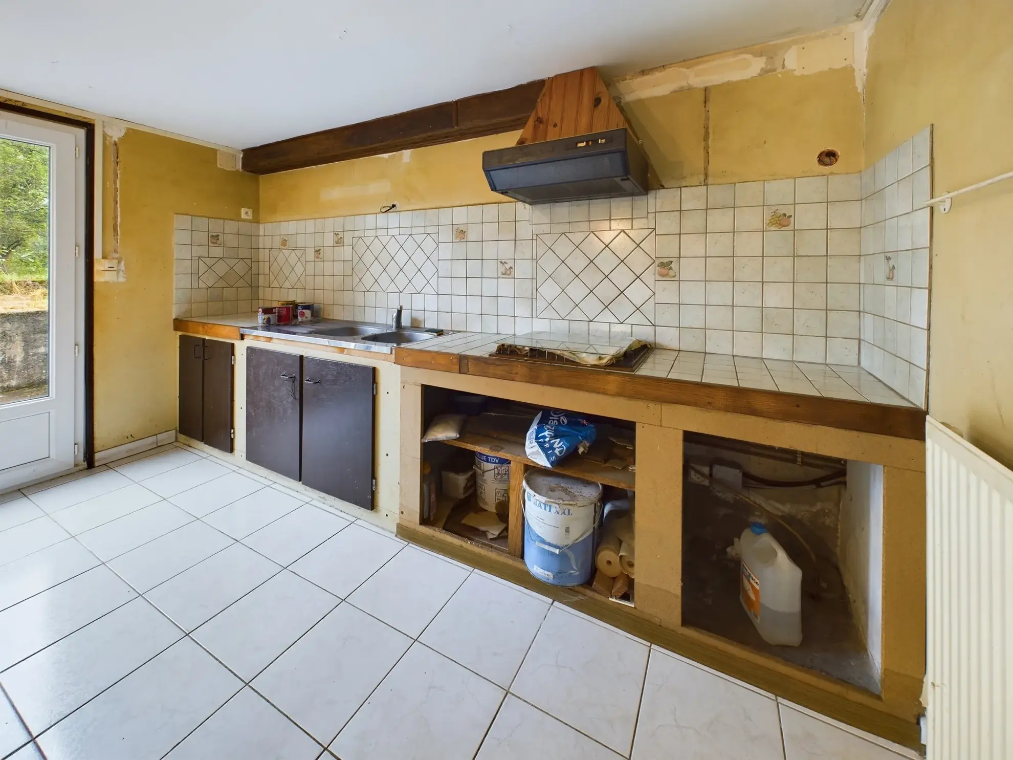 Maison familiale avec 4 chambres et appartement indépendant à Saint-Amand-en-Puisaye 