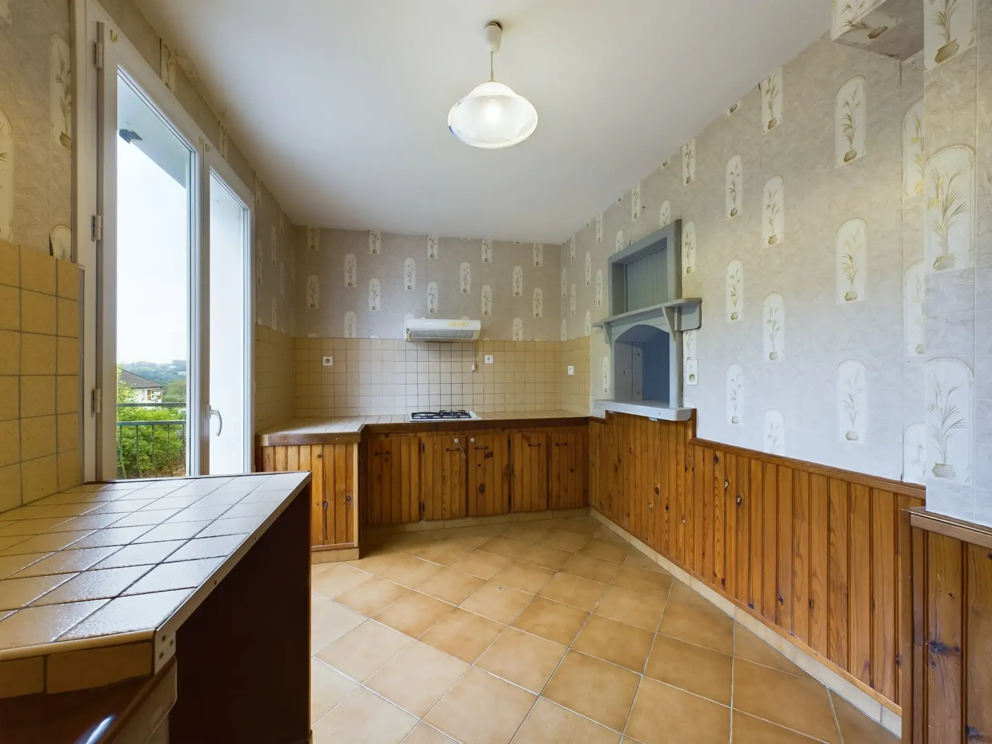 Maison familiale avec 4 chambres et appartement indépendant à Saint-Amand-en-Puisaye 