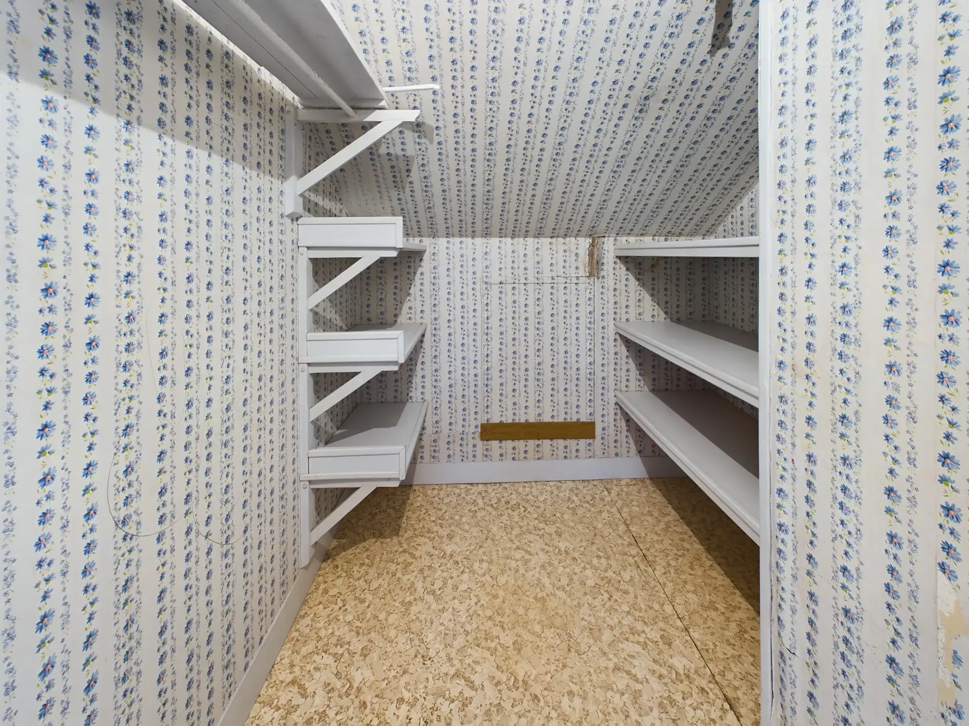 Maison familiale avec 4 chambres et appartement indépendant à Saint-Amand-en-Puisaye 
