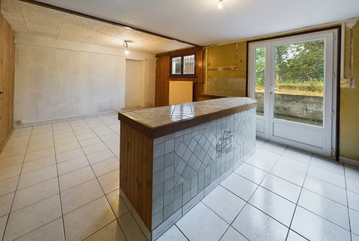 Maison familiale avec 4 chambres et appartement indépendant à Saint-Amand-en-Puisaye 
