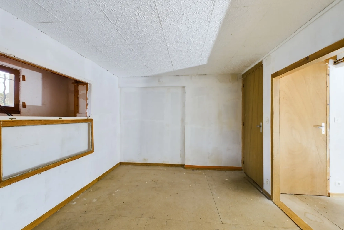 Maison familiale avec 4 chambres et appartement indépendant à Saint-Amand-en-Puisaye 