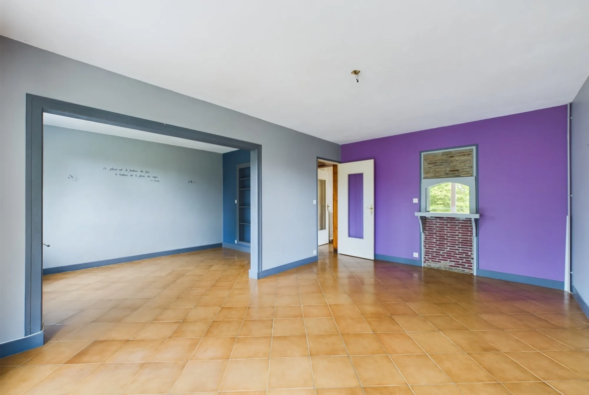 Maison familiale avec 4 chambres et appartement indépendant à Saint-Amand-en-Puisaye 