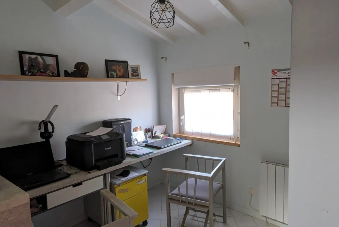 À vendre maison de village rénovée avec patio et jardin dans les Corbières 