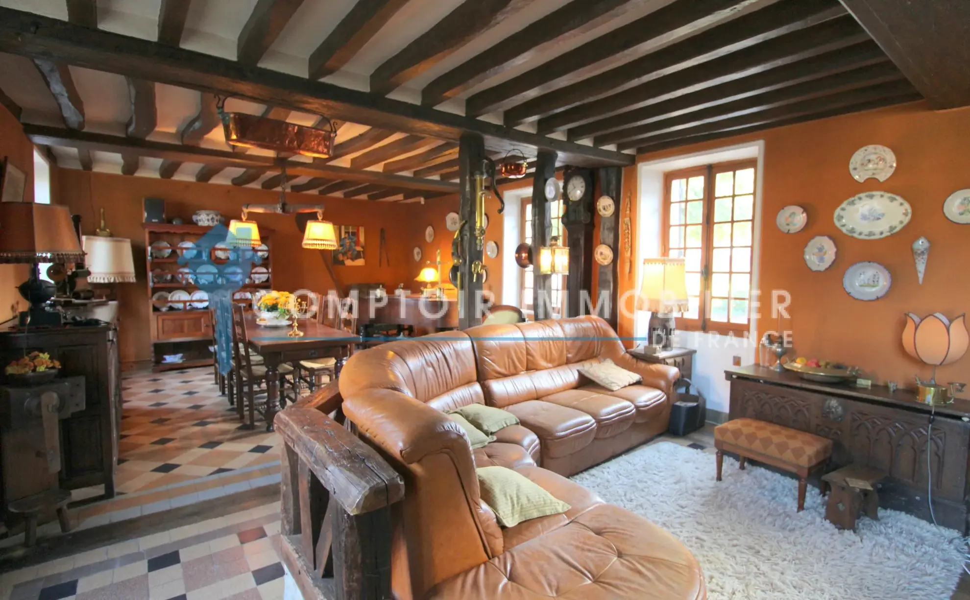 Maison de charme à vendre proche de Pacy-sur-Eure, 165 m2 avec terrain de 555 m2 