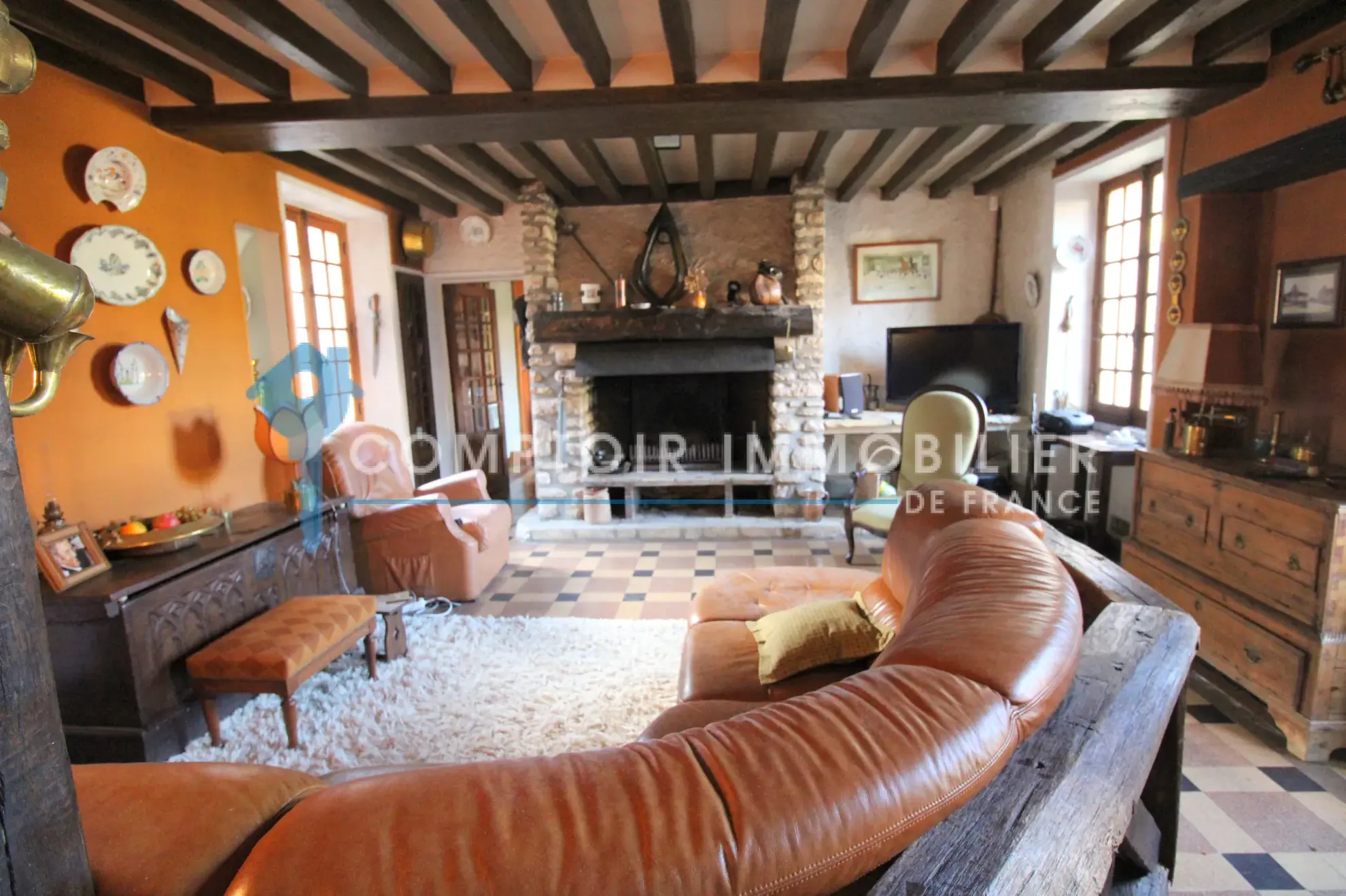 Maison de charme à vendre proche de Pacy-sur-Eure, 165 m2 avec terrain de 555 m2 
