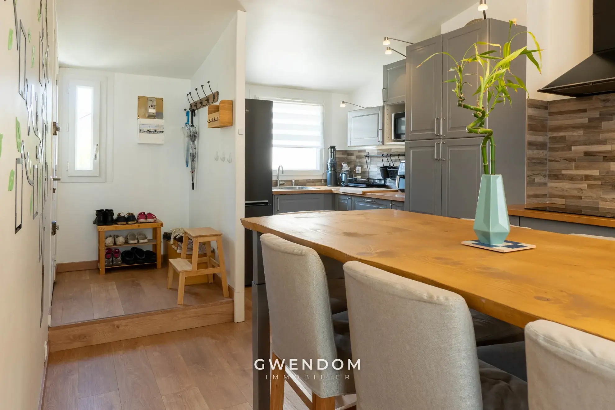 Vente d’un triplex lumineux avec terrasse à Torcy dans le quartier du Clos 