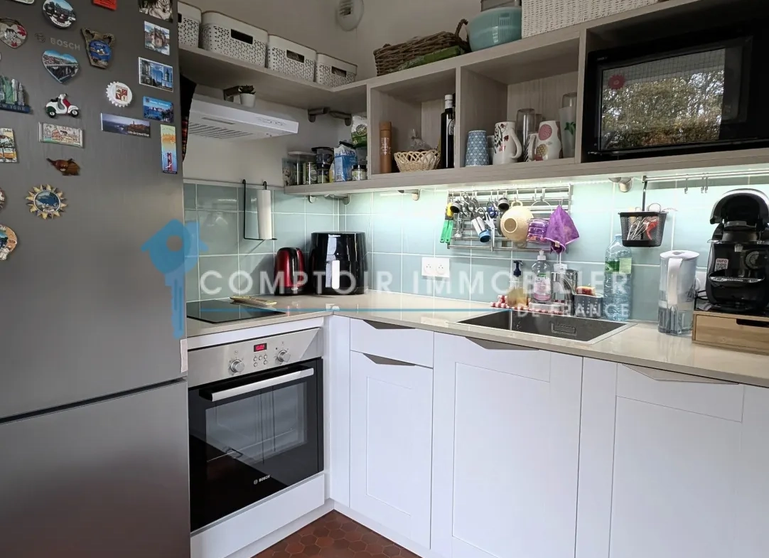 Appartement T2 à Brunoy avec vue sur parc et balcon, proche RER 