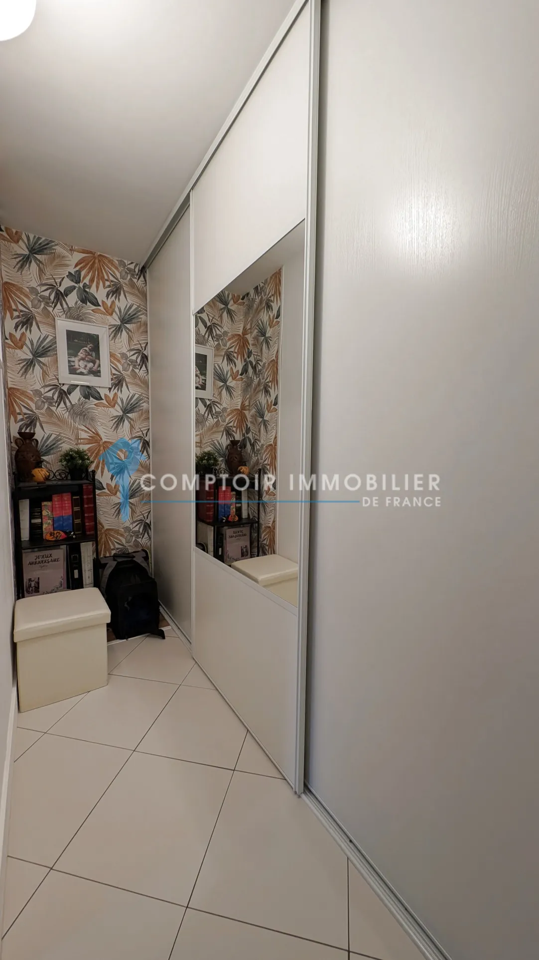 Appartement T2 à Brunoy avec vue sur parc et balcon, proche RER 