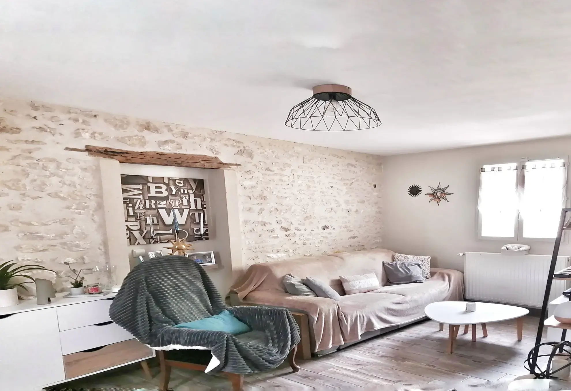 Maison de village rénovée à Limetz Villez avec jardin et caves voûtées 