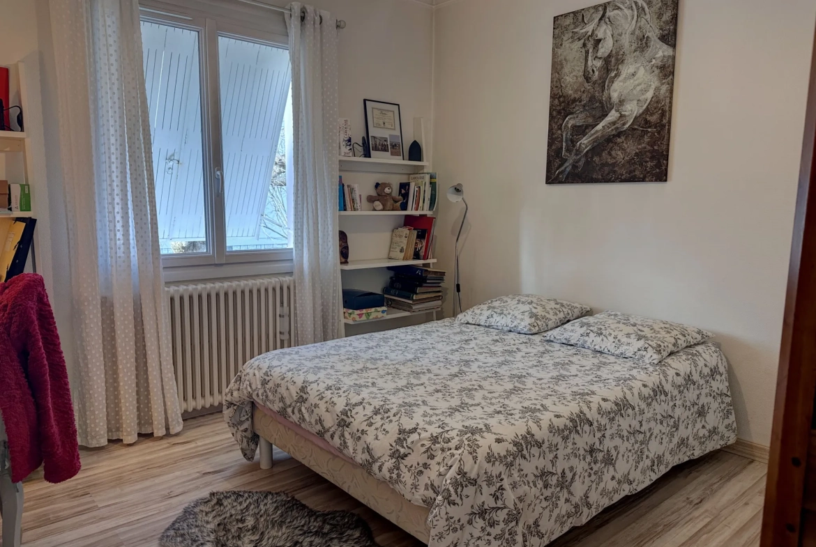 Villa rénovée avec jardin à Villeneuve-sur-Lot dans un quartier recherché 