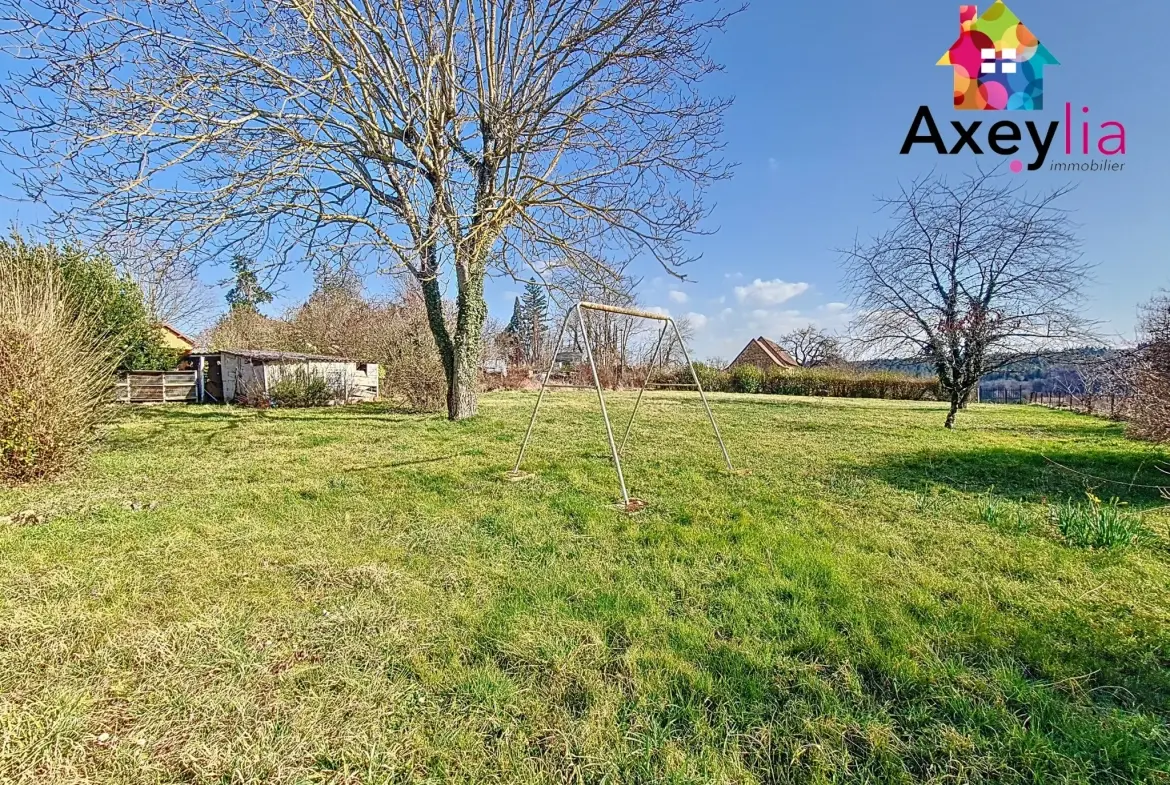 Maison à vendre avec 3 chambres et terrain constructible à Marcigny 