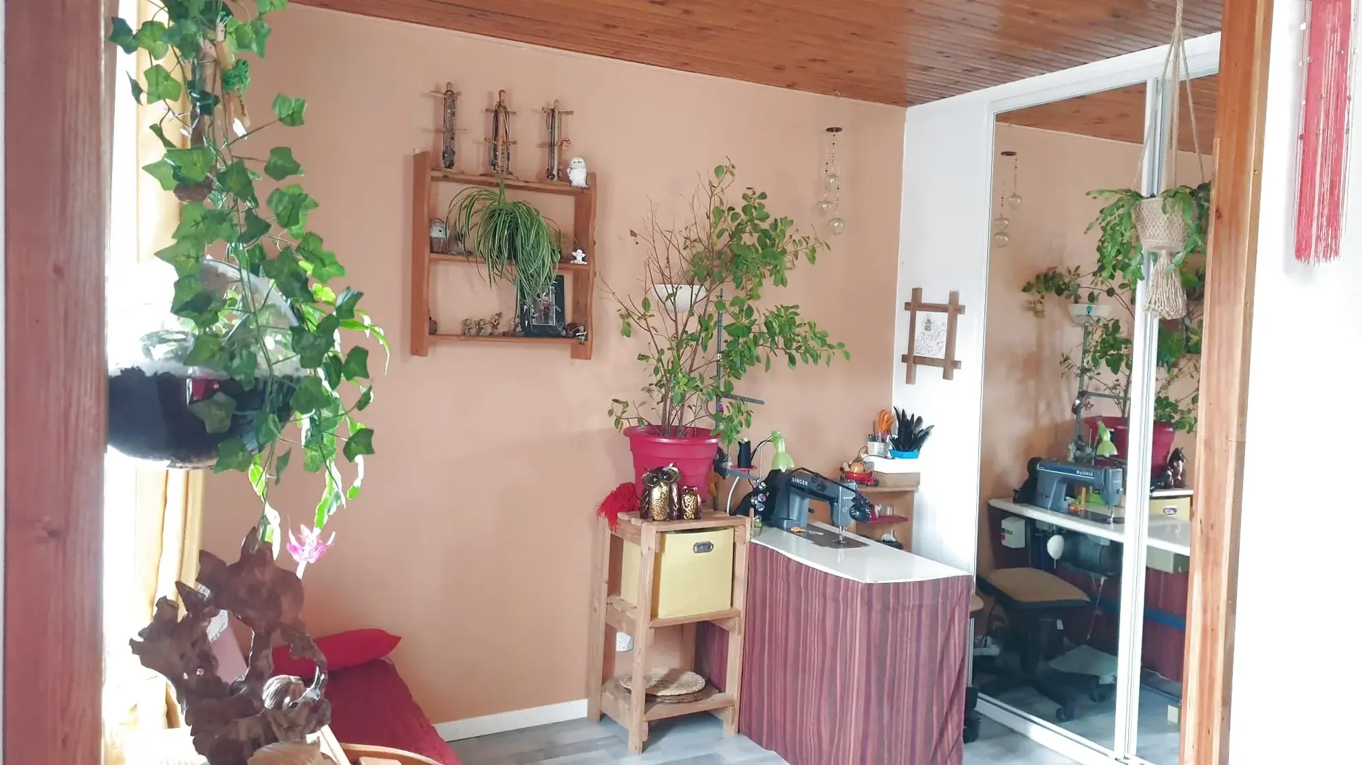 Maison de 118 m² avec jardin et potentiel professionnel à La Roche-en-Brenil 