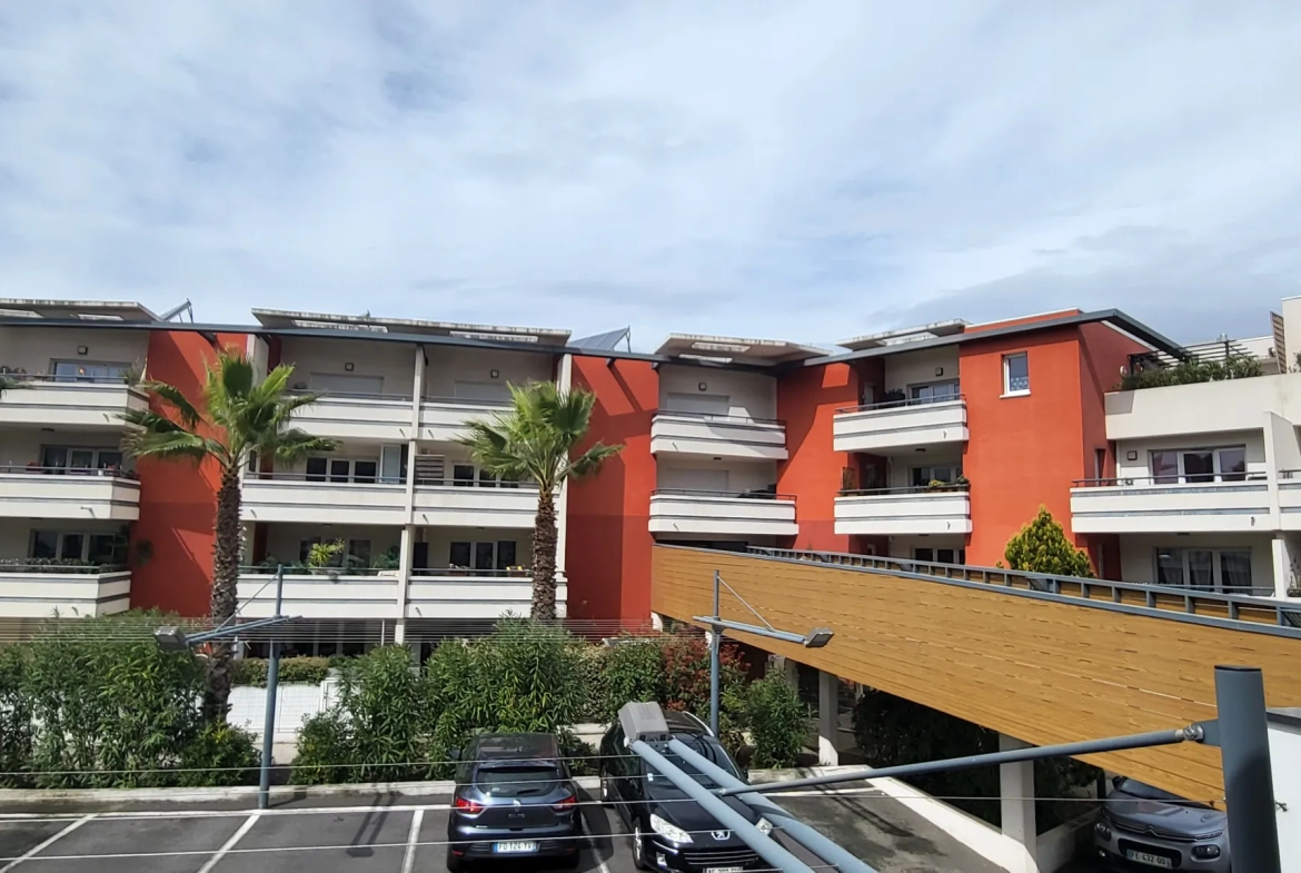 Appartement 2 pièces avec terrasse et parking à Agde - Emplacement privilégié 