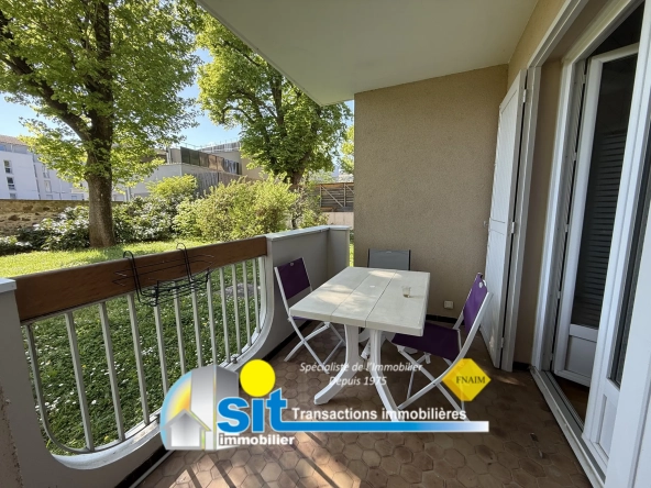 Appartement T5 avec terrasse à Vienne - Résidence sécurisée et proche nature 