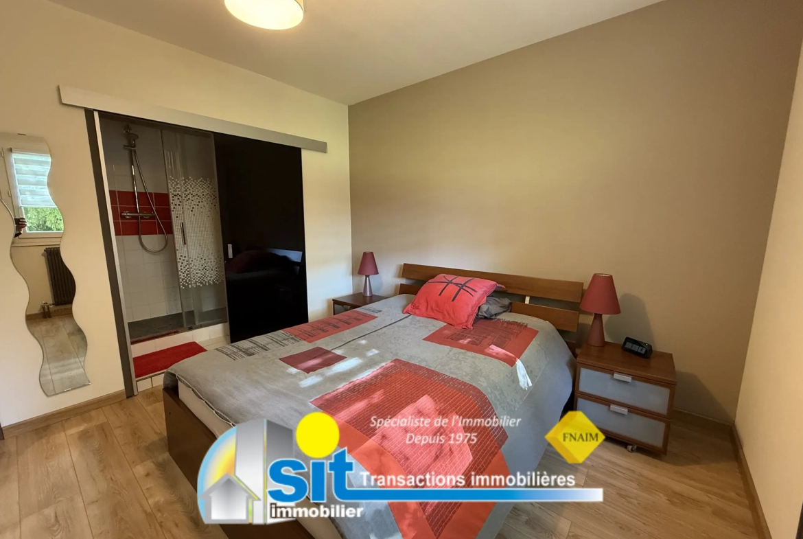 Appartement T5 avec terrasse à Vienne - Résidence sécurisée et proche nature 