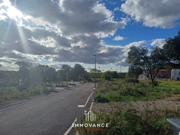 Terrains constructibles à Saint Bres – Emplacements calmes et viabilisés à vendre