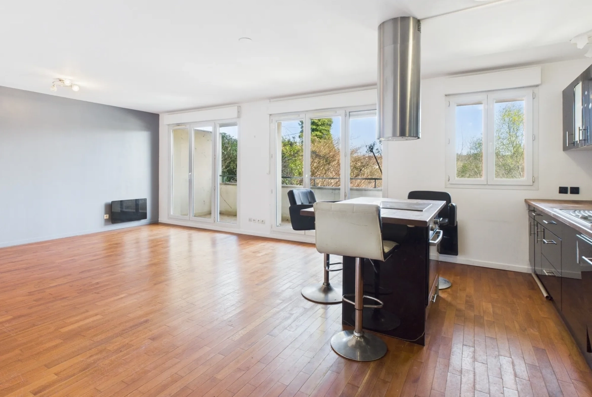 Bel appartement de 70 m² avec vue sur la Seine à Corbeil-Essonnes 