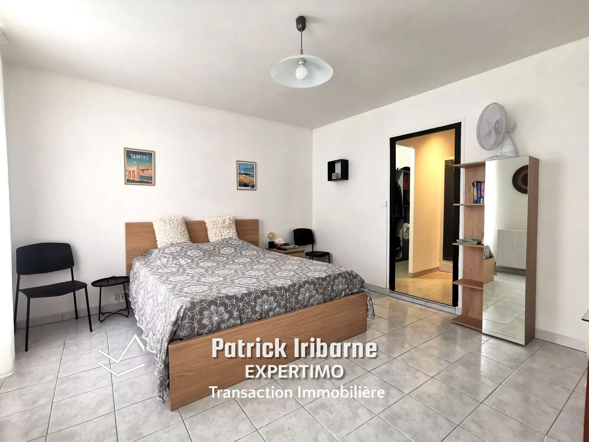 Maison charentaise rénovée à Bussac-sur-Charente avec jardin, 3 chambres et dépendance 