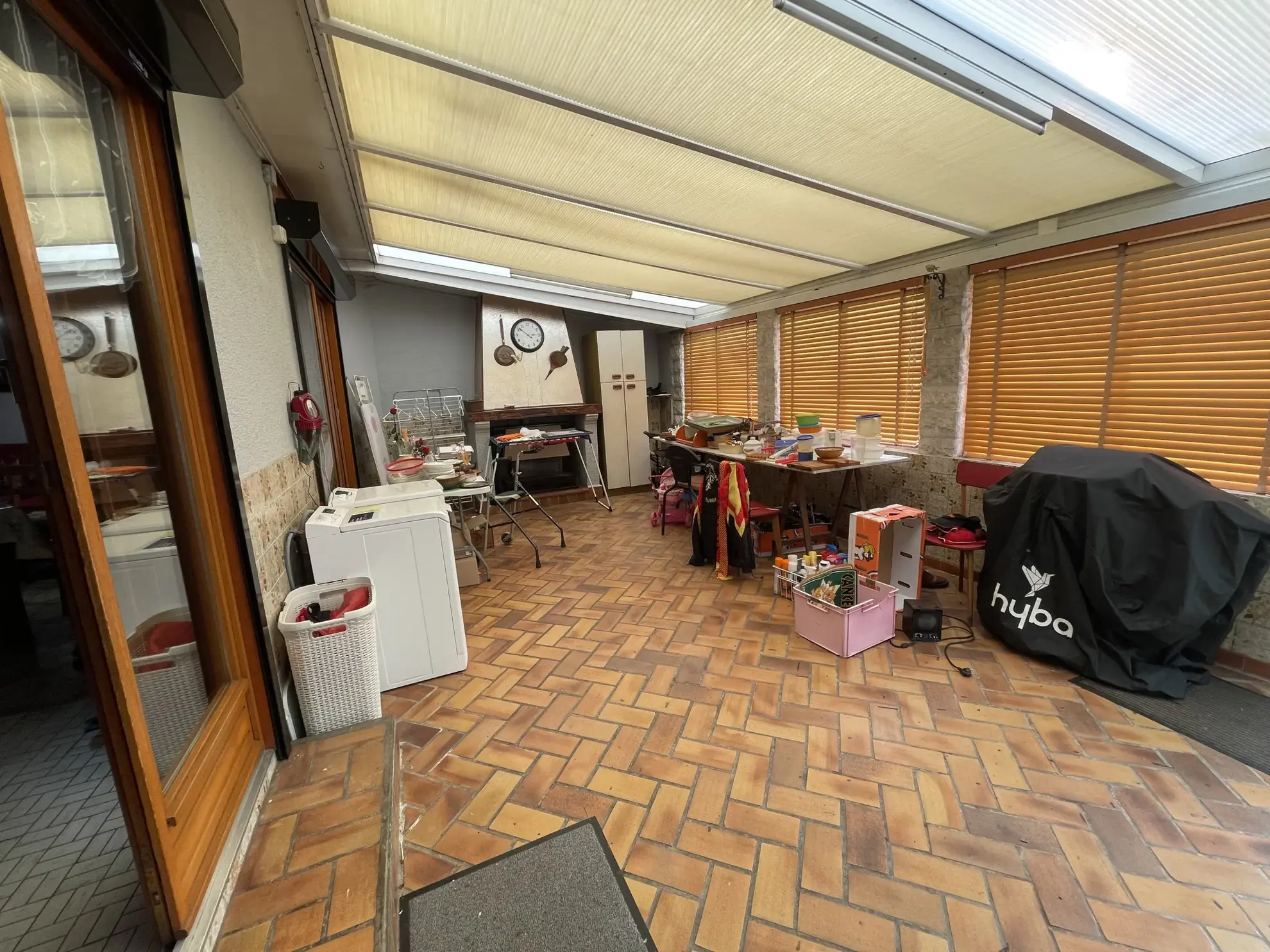 Maison à vendre à Courrières de 110 m² avec jardin et garage à 189 900 euros 