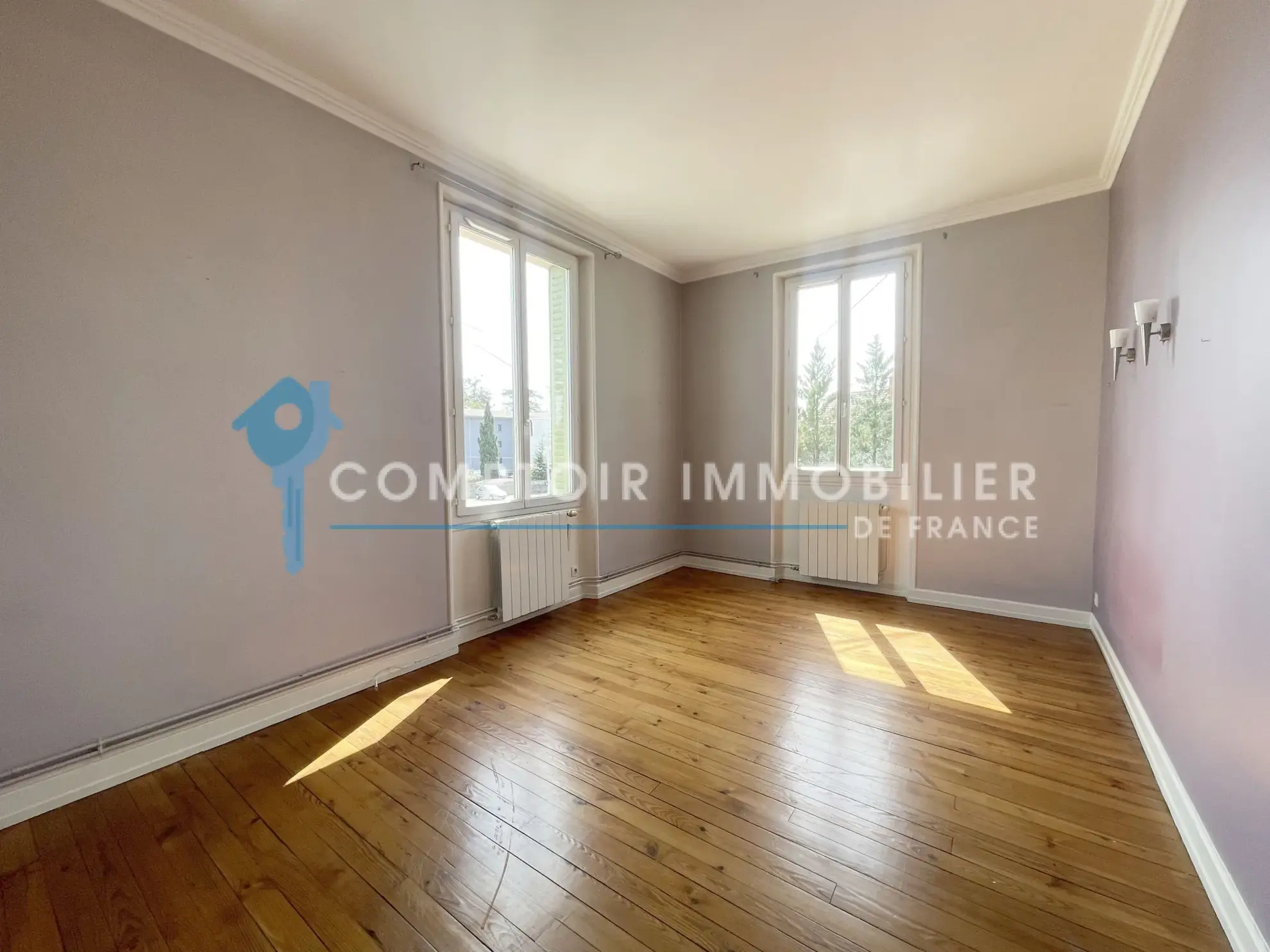 Appartement T3 à Bourg-de-Péage avec garage et espace extérieur partagé 