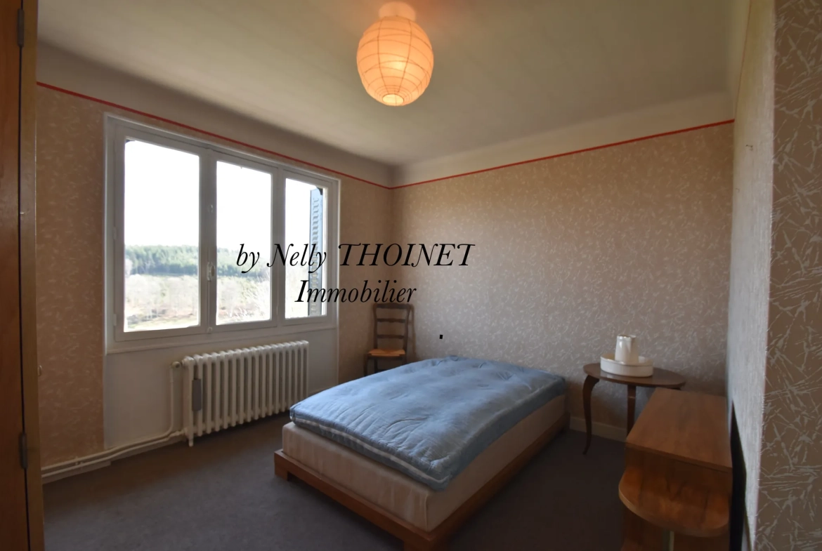 Superbe maison familiale de 208 m² à Crocq avec grand garage de 226 m² et potentiel touristique 