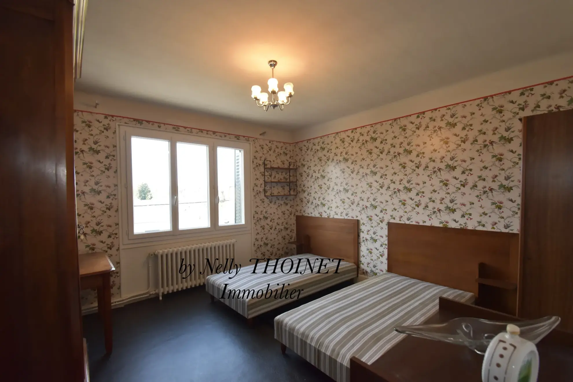 Superbe maison familiale de 208 m² à Crocq avec grand garage de 226 m² et potentiel touristique 