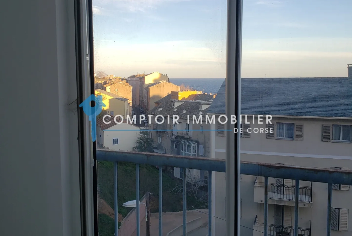 A vendre appartement F5 avec vue mer à Bastia - Résidence sécurisée 