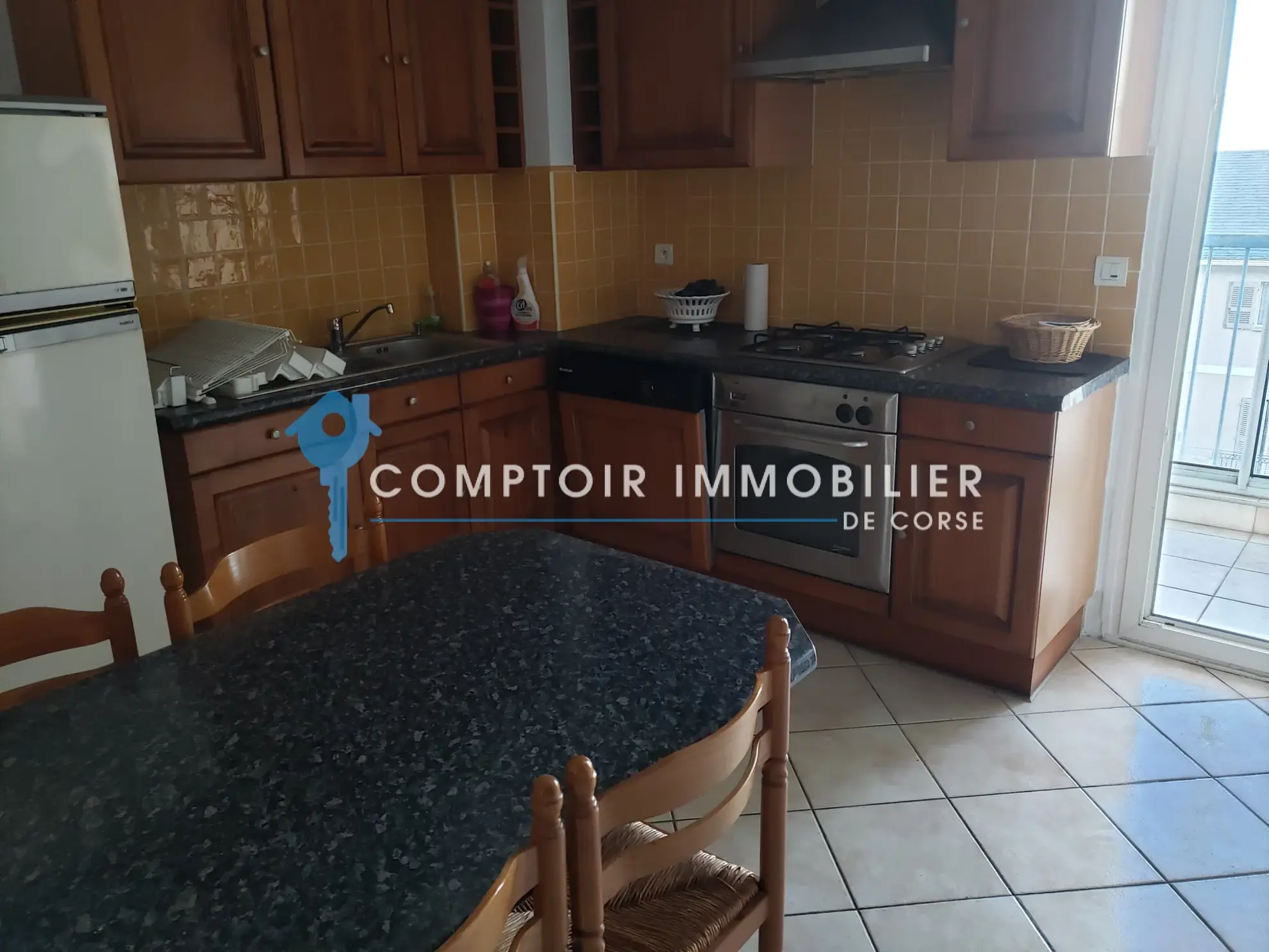 A vendre appartement F5 avec vue mer à Bastia - Résidence sécurisée 