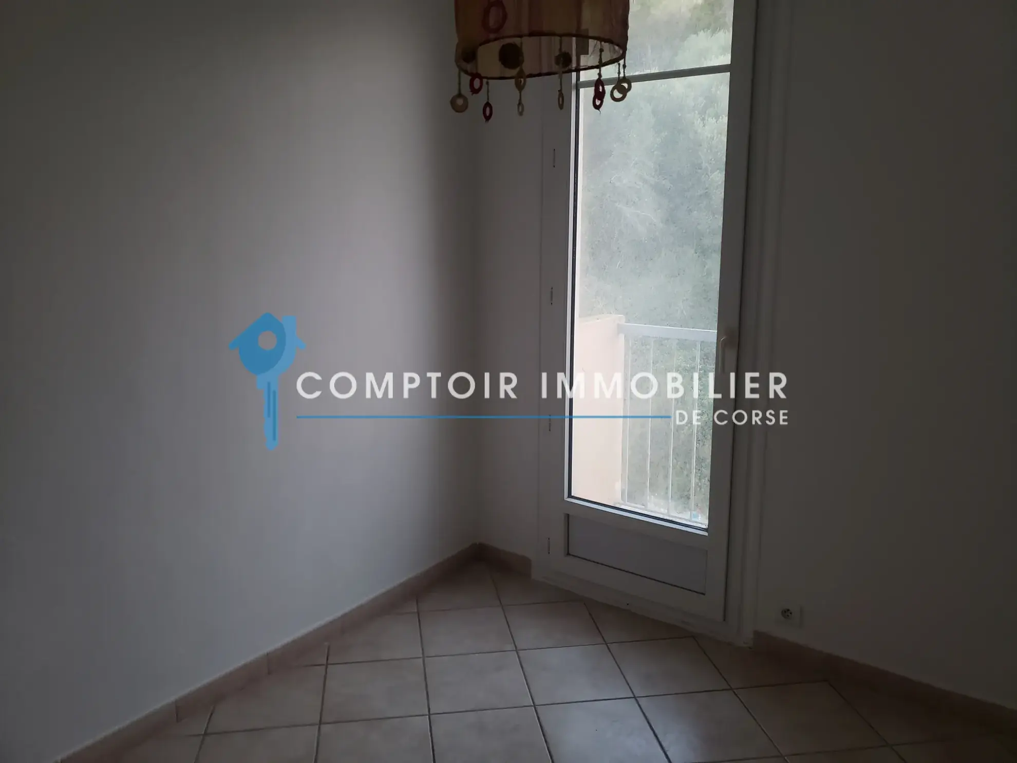 A vendre appartement F5 avec vue mer à Bastia - Résidence sécurisée 
