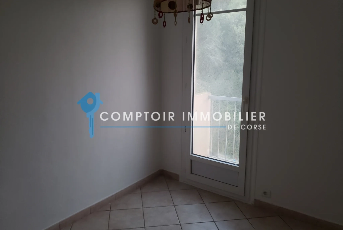 A vendre appartement F5 avec vue mer à Bastia - Résidence sécurisée 