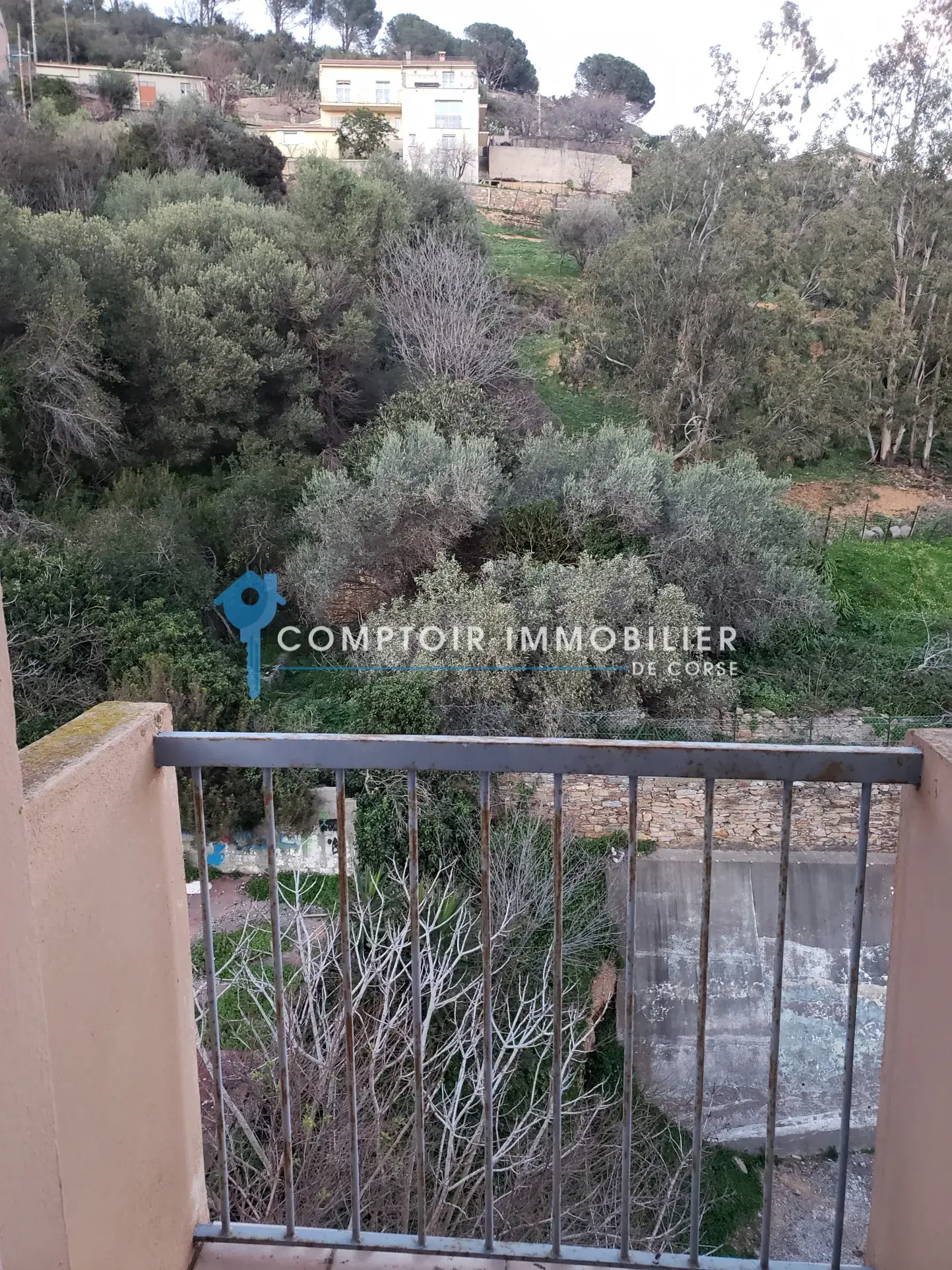 A vendre appartement F5 avec vue mer à Bastia - Résidence sécurisée 