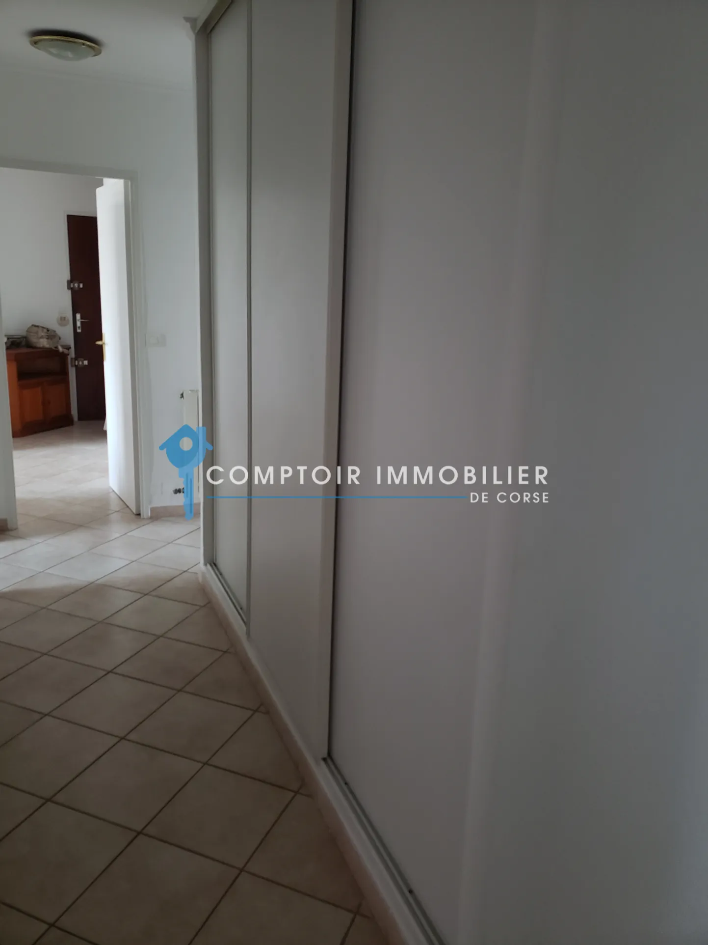 A vendre appartement F5 avec vue mer à Bastia - Résidence sécurisée 