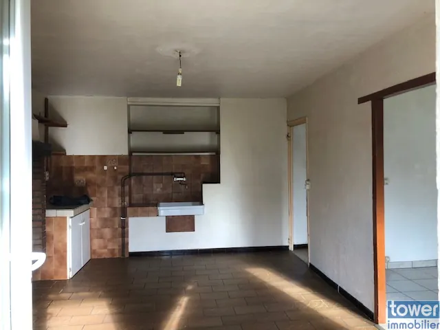 Ensemble immobilier de 3 appartements à Monteils – Investissement idéal 
